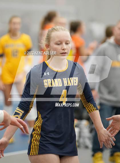 Thumbnail 1 in Grand Haven vs. Lakeland (Beast of the East) photogallery.