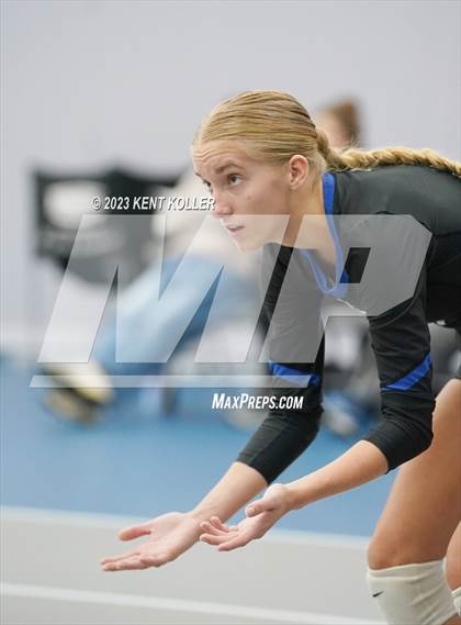 Thumbnail 2 in Grand Haven vs. Lakeland (Beast of the East) photogallery.