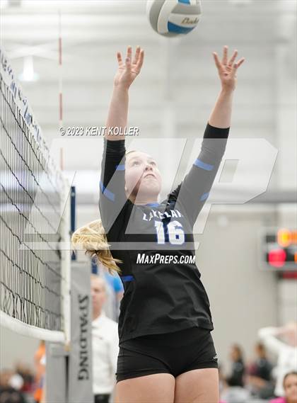 Thumbnail 2 in Grand Haven vs. Lakeland (Beast of the East) photogallery.
