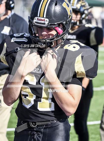 Thumbnail 3 in Henrietta vs. Gunter (UIL 3A-2 Region II Playoff) photogallery.