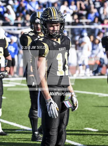 Thumbnail 2 in Henrietta vs. Gunter (UIL 3A-2 Region II Playoff) photogallery.