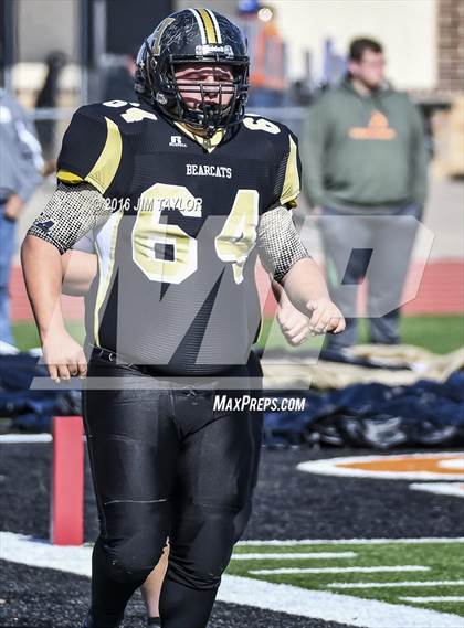 Thumbnail 3 in Henrietta vs. Gunter (UIL 3A-2 Region II Playoff) photogallery.