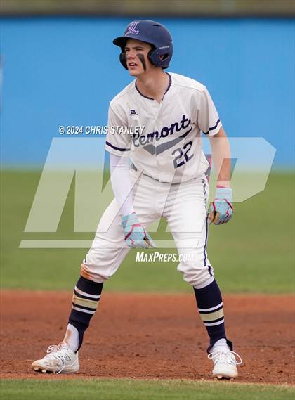 Thumbnail 1 in Lemont vs. Show Low (Wolves Classic) photogallery.