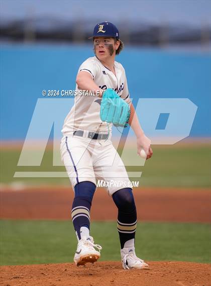Thumbnail 3 in Lemont vs. Show Low (Wolves Classic) photogallery.