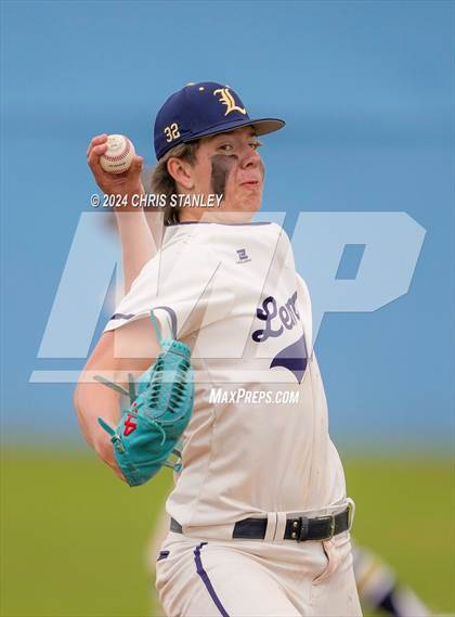 Thumbnail 3 in Lemont vs. Show Low (Wolves Classic) photogallery.
