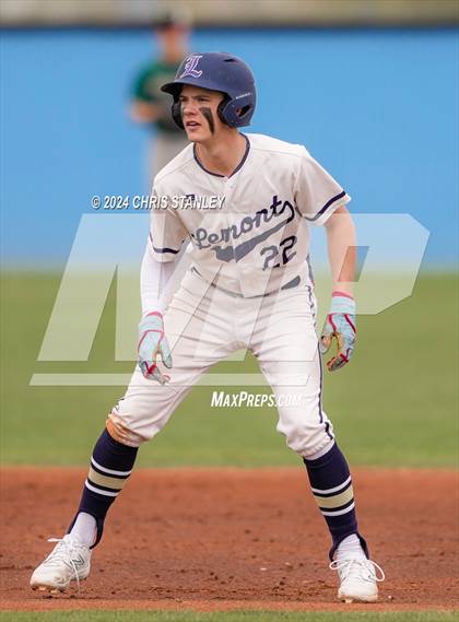 Thumbnail 2 in Lemont vs. Show Low (Wolves Classic) photogallery.