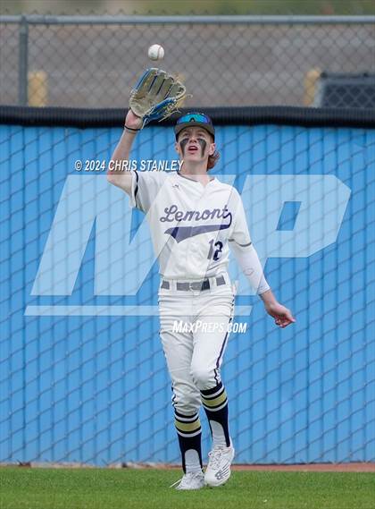 Thumbnail 1 in Lemont vs. Show Low (Wolves Classic) photogallery.