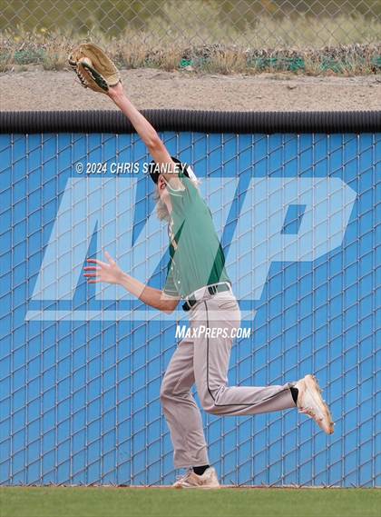 Thumbnail 1 in Lemont vs. Show Low (Wolves Classic) photogallery.
