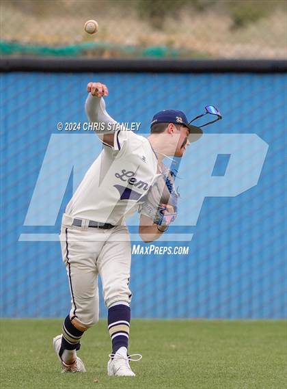 Thumbnail 1 in Lemont vs. Show Low (Wolves Classic) photogallery.