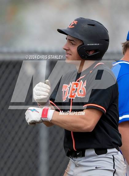 Thumbnail 3 in Yamhill-Carlton/Gaston @ Emmett (Bob Everett Classic) photogallery.