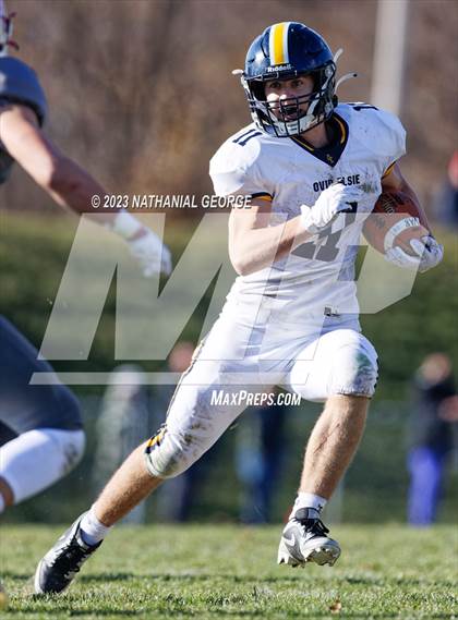 Thumbnail 1 in Ovid-Elsie @ Constantine (MHSAA Division 6 Quarterfinal) photogallery.