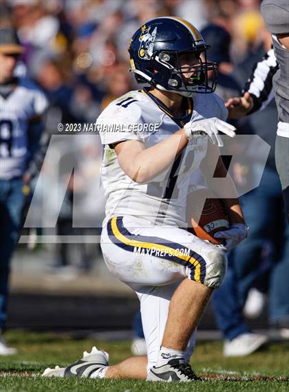 Thumbnail 1 in Ovid-Elsie @ Constantine (MHSAA Division 6 Quarterfinal) photogallery.