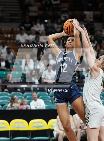 Thumbnail 2 in University vs D'Evelyn (CHSAA 4 AGreat 8) photogallery.