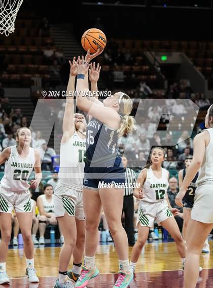 Thumbnail 1 in University vs D'Evelyn (CHSAA 4 AGreat 8) photogallery.