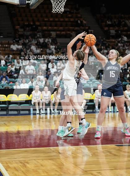 Thumbnail 1 in University vs D'Evelyn (CHSAA 4 AGreat 8) photogallery.