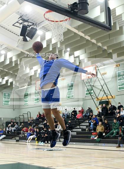Thumbnail 2 in Slam Dunk Competition (Steve Cauchi Ram Jam) photogallery.
