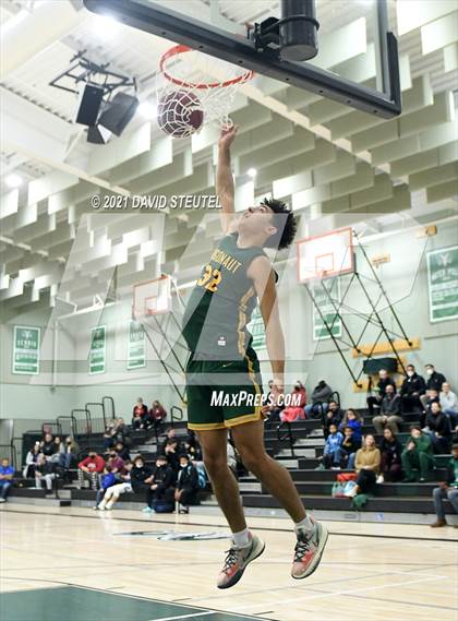 Thumbnail 3 in Slam Dunk Competition (Steve Cauchi Ram Jam) photogallery.