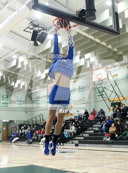Thumbnail 3 in Slam Dunk Competition (Steve Cauchi Ram Jam) photogallery.