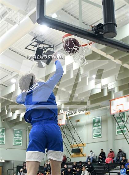 Thumbnail 1 in Slam Dunk Competition (Steve Cauchi Ram Jam) photogallery.