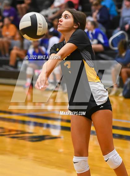 Thumbnail 3 in Berean Academy vs Hixson (Hixson Invitational Tournament) photogallery.