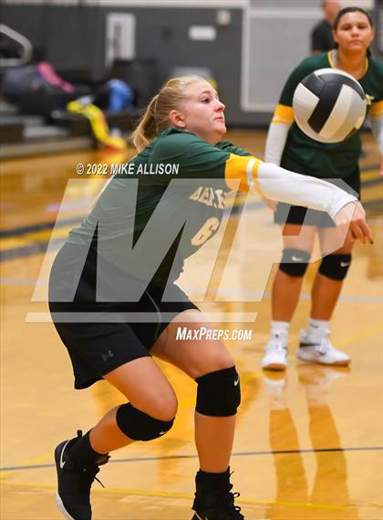 Thumbnail 1 in Berean Academy vs Hixson (Hixson Invitational Tournament) photogallery.