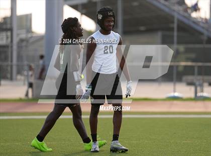 Thumbnail 2 in Cypress Park vs Cypress Falls (Texas 7 on 7 State Qualifier) photogallery.