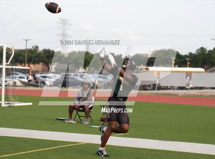 Thumbnail 3 in Cypress Park vs Cypress Falls (Texas 7 on 7 State Qualifier) photogallery.
