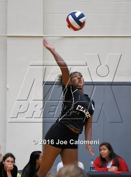 Thumbnail 1 in Clark vs Alamo Heights (NEISD Invitational) photogallery.