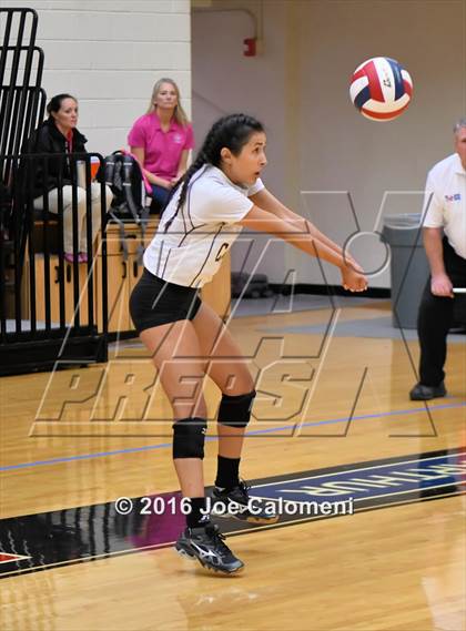 Thumbnail 3 in Clark vs Alamo Heights (NEISD Invitational) photogallery.