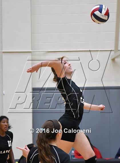 Thumbnail 2 in Clark vs Alamo Heights (NEISD Invitational) photogallery.