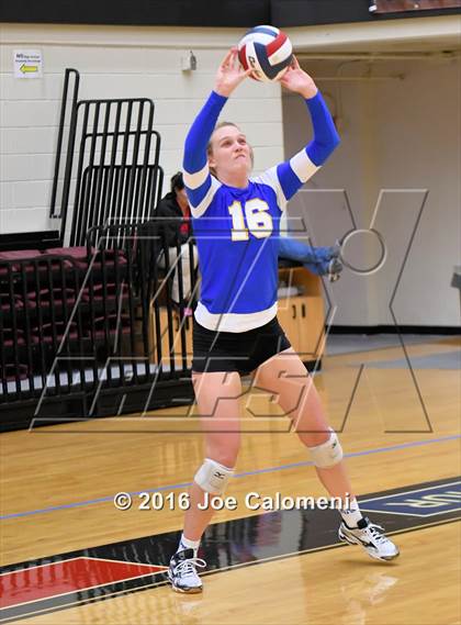 Thumbnail 1 in Clark vs Alamo Heights (NEISD Invitational) photogallery.