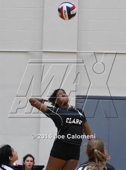 Thumbnail 1 in Clark vs Alamo Heights (NEISD Invitational) photogallery.