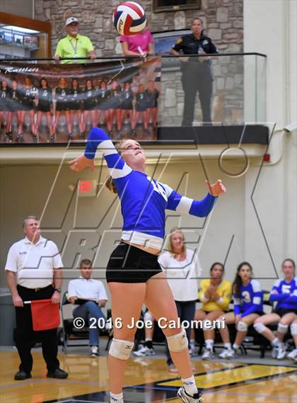 Thumbnail 3 in Clark vs Alamo Heights (NEISD Invitational) photogallery.