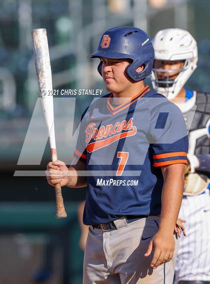 Thumbnail 3 in Poston Butte @ Mesquite (AIA 4A Semifinals) photogallery.