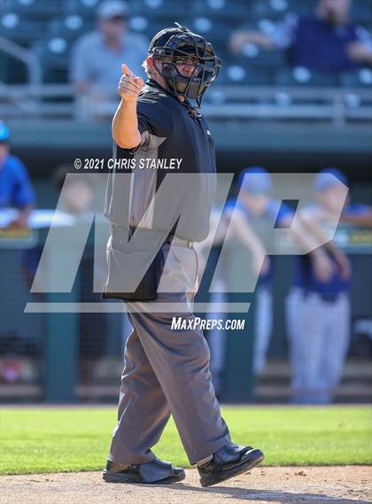 Thumbnail 2 in Poston Butte @ Mesquite (AIA 4A Semifinals) photogallery.