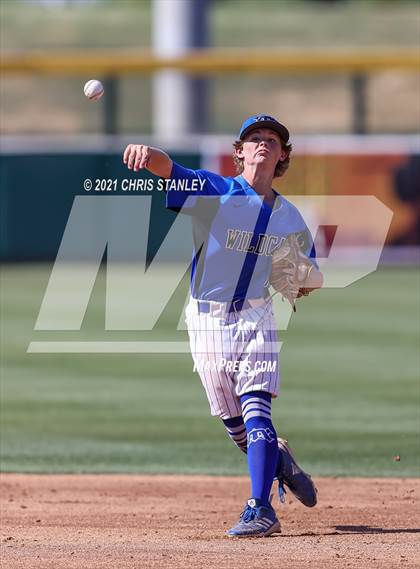 Thumbnail 3 in Poston Butte @ Mesquite (AIA 4A Semifinals) photogallery.