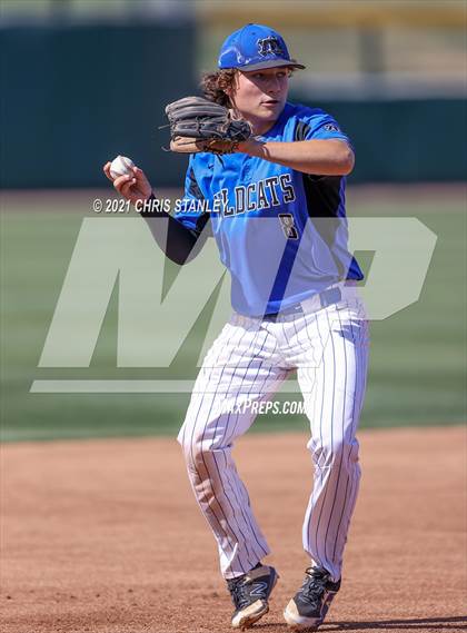 Thumbnail 3 in Poston Butte @ Mesquite (AIA 4A Semifinals) photogallery.