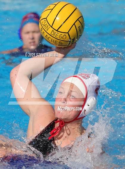 Thumbnail 1 in Clairemont vs. San Clemente (San Diego Beaches Tournament) photogallery.