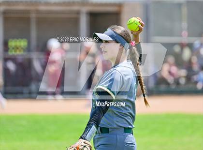 Thumbnail 2 in Holtville vs. Mar Vista photogallery.