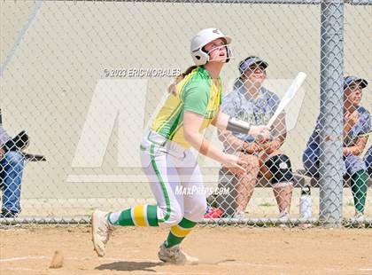 Thumbnail 3 in Holtville vs. Mar Vista photogallery.