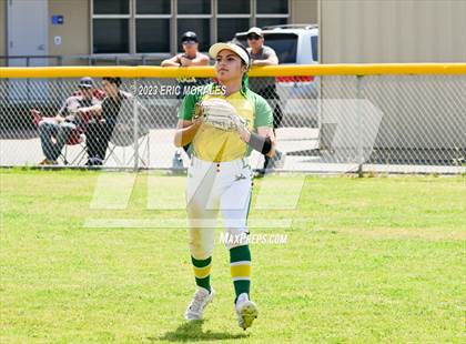 Thumbnail 3 in Holtville vs. Mar Vista photogallery.
