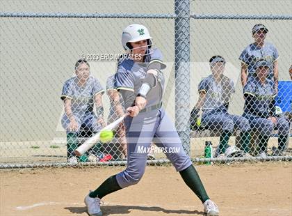 Thumbnail 2 in Holtville vs. Mar Vista photogallery.