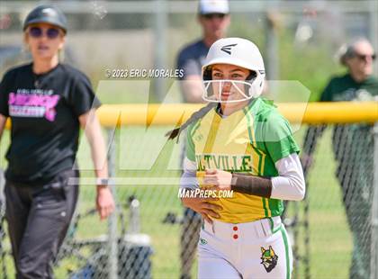 Thumbnail 1 in Holtville vs. Mar Vista photogallery.