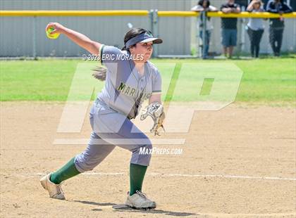 Thumbnail 3 in Holtville vs. Mar Vista photogallery.