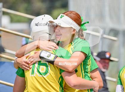 Thumbnail 2 in Holtville vs. Mar Vista photogallery.