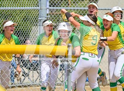 Thumbnail 3 in Holtville vs. Mar Vista photogallery.