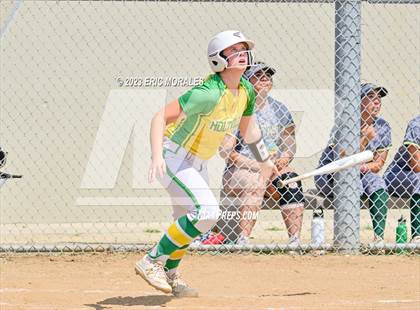 Thumbnail 1 in Holtville vs. Mar Vista photogallery.