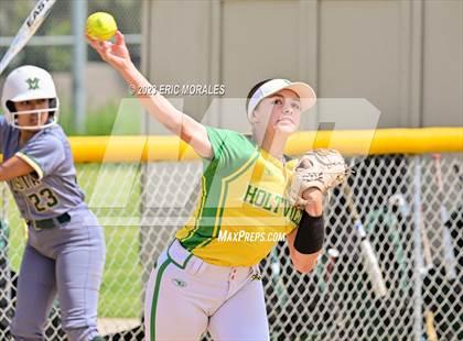 Thumbnail 3 in Holtville vs. Mar Vista photogallery.