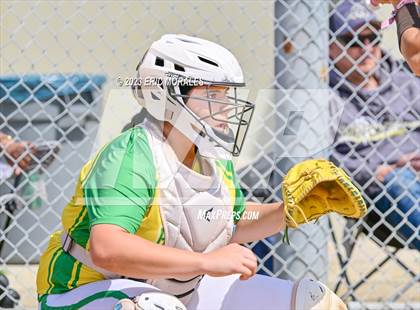 Thumbnail 1 in Holtville vs. Mar Vista photogallery.