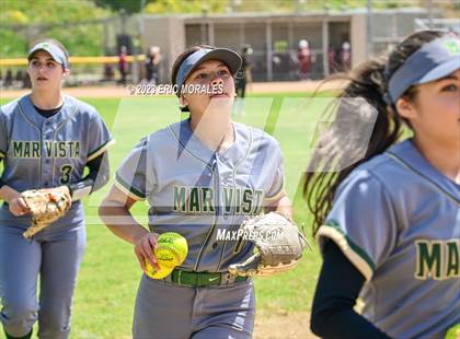 Thumbnail 1 in Holtville vs. Mar Vista photogallery.